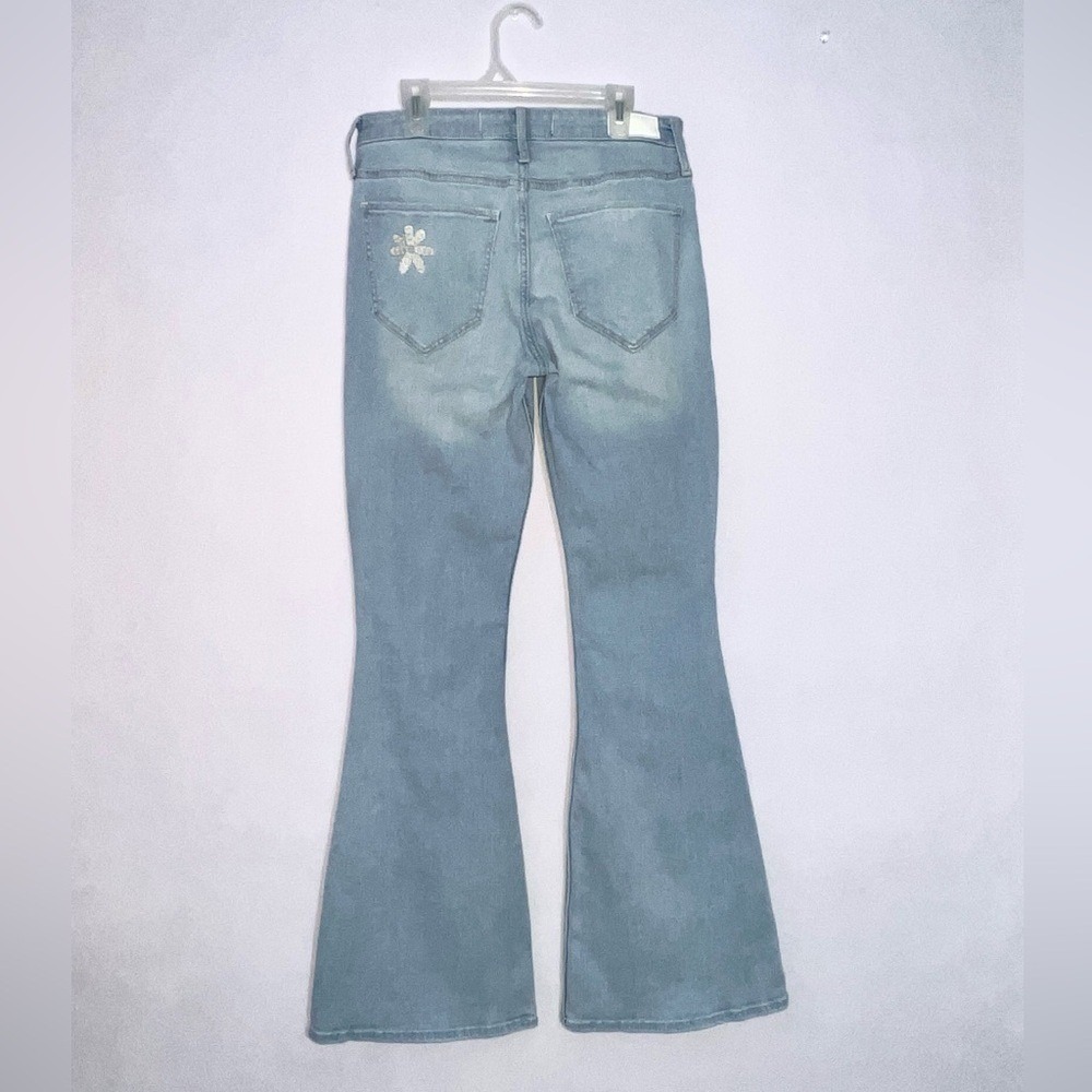 Hollister High Rise Flare Jeans Women's/Juniors 9R Blue Light Wash Embroidered - Picture 9 of 15